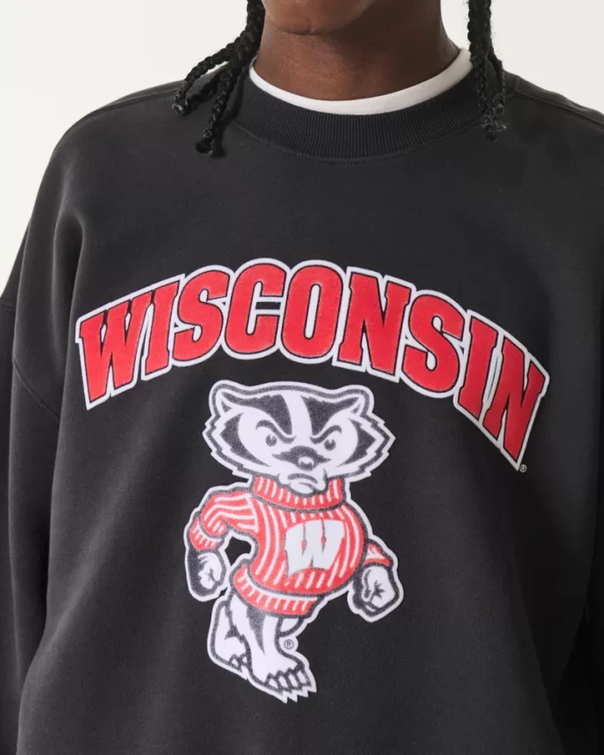 Boxy University of Wisconsin Graphic Crew Sweatshirt,Boxy University of Wisconsin Graphic Crew Sweatshirt