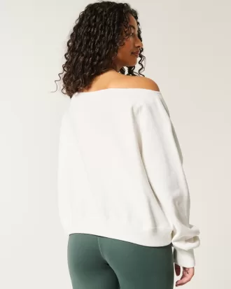 Easy Off-the-Shoulder Michigan State Graphic Sweatshirt,Easy Off-the-Shoulder Michigan State Graphic Sweatshirt Easy Off-the-Shoulder Michigan State Graphic Sweatshirt,Easy Off-the-Shoulder Michigan State Graphic Sweatshirt