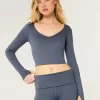 Gilly Hicks Active Recharge Long-Sleeve Plunge Top,Gilly Hicks Active Recharge Long-Sleeve Plunge Top