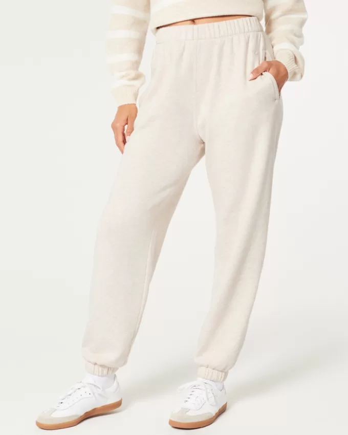 Hollister Feel Good Fleece Dad Joggers,Hollister Feel Good Fleece Dad Joggers Hollister Feel Good Fleece Dad Joggers,Hollister Feel Good Fleece Dad Joggers