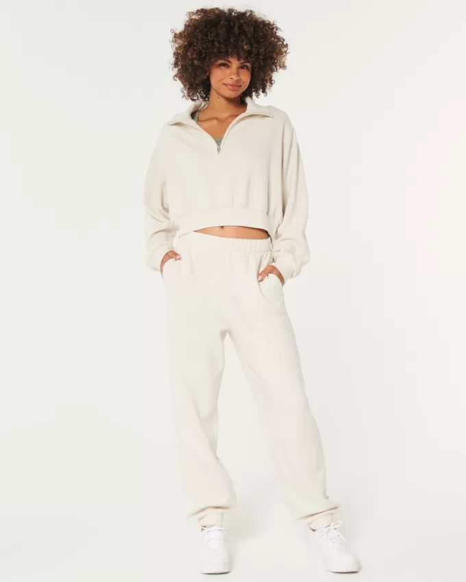 Hollister Feel Good Fleece Mini Half-Zip Sweatshirt,Hollister Feel Good Fleece Mini Half-Zip Sweatshirt