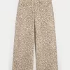 Low-Rise Leopard Print Super Baggy Jeans,Low-Rise Leopard Print Super Baggy Jeans