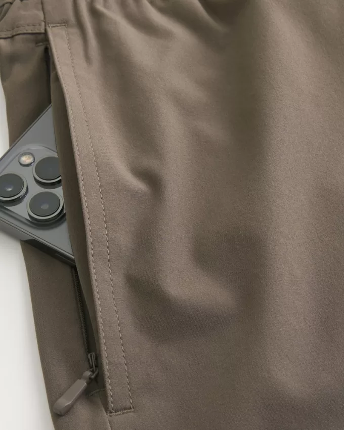 Mid-Thigh Hybrid Active Shorts,Mid-Thigh Hybrid Active Shorts