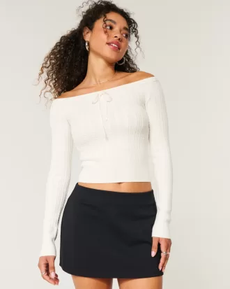 Off-the-Shoulder Cable-Knit Sweater,Off-the-Shoulder Cable-Knit Sweater